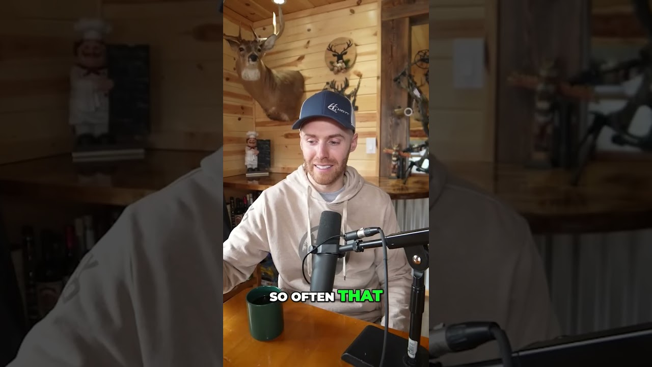 Ghost Buck Hunt Under Northern Lights: Stars Aligned! #shorts