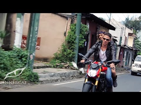 Ale Mendoza - Solamente Tú (Video Oficial)