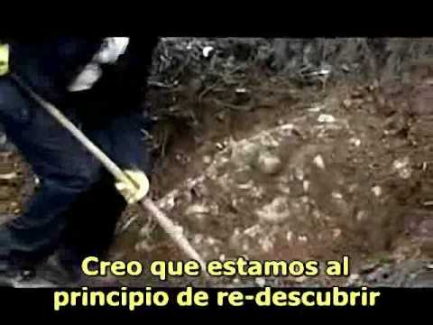 Pirámides de Bosnia (trailer del documental) - YouTube Pirámides de Bosnia (trailer del documental) - YouTube