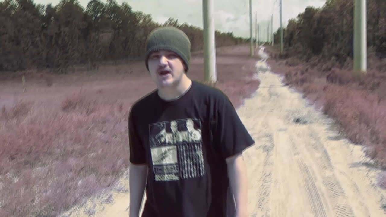 Guarda TILLR - Domination (OFFICIAL MUSIC VIDEO) su YouTube Guarda TILLR - Domination (OFFICIAL MUSIC VIDEO) su YouTube