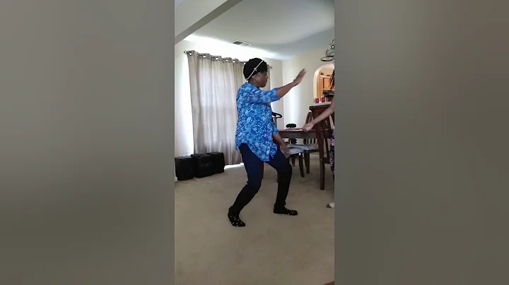 Mama shaking it lol