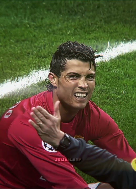 Young Ronaldo ankle BREAKER 🥵 #cristiano #ronaldo #young #manu #football #edit #fyp #viral