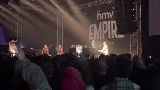 Video thumbnail of "Damon Albarn - The Universal (Blur) at Coventry Empire 07.12.21"