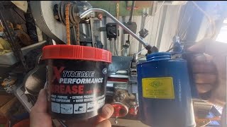 Oil V Grease on lathe what to use ?