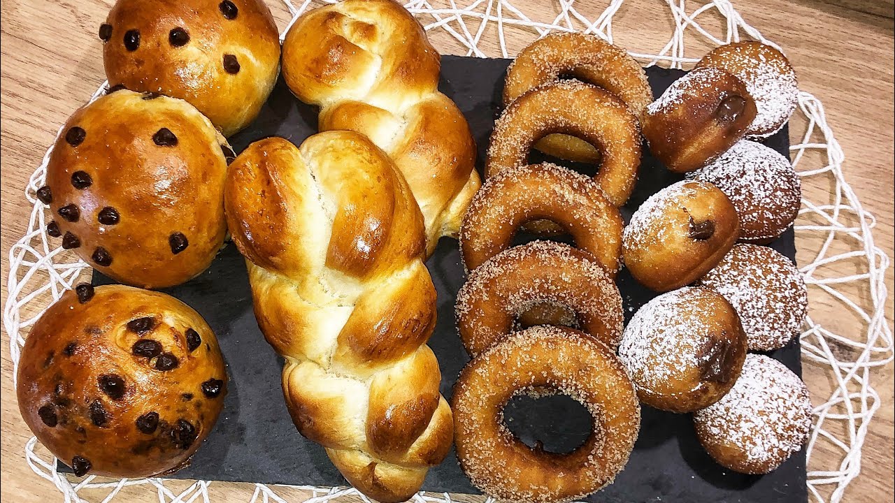 Assortiment avec la pâte magique / Mignardises sucrées