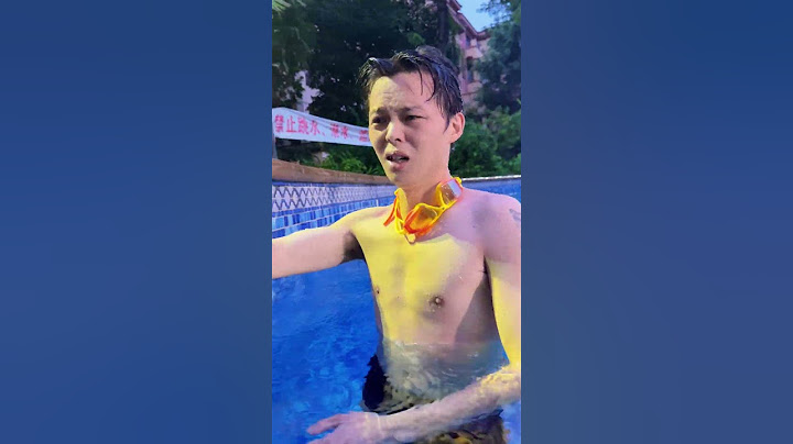 小丑在游泳池做什么#short #angel #clown