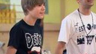 Shaq vs. Justin Bieber - Dance Off! - Shaq Vs