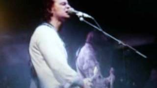 Watch Manic Street Preachers Damn Dog video