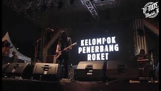 Kelompok Penerbangan Roket - Bodo Amat (Blackteeth Cover) [LIVE] 21 Mei 2017
