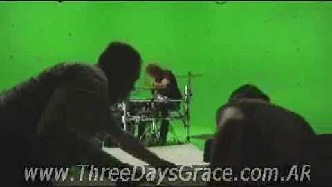 VIDEO Behind the Scenes - Break  ((www.ThreeDaysGrace.com.ar))