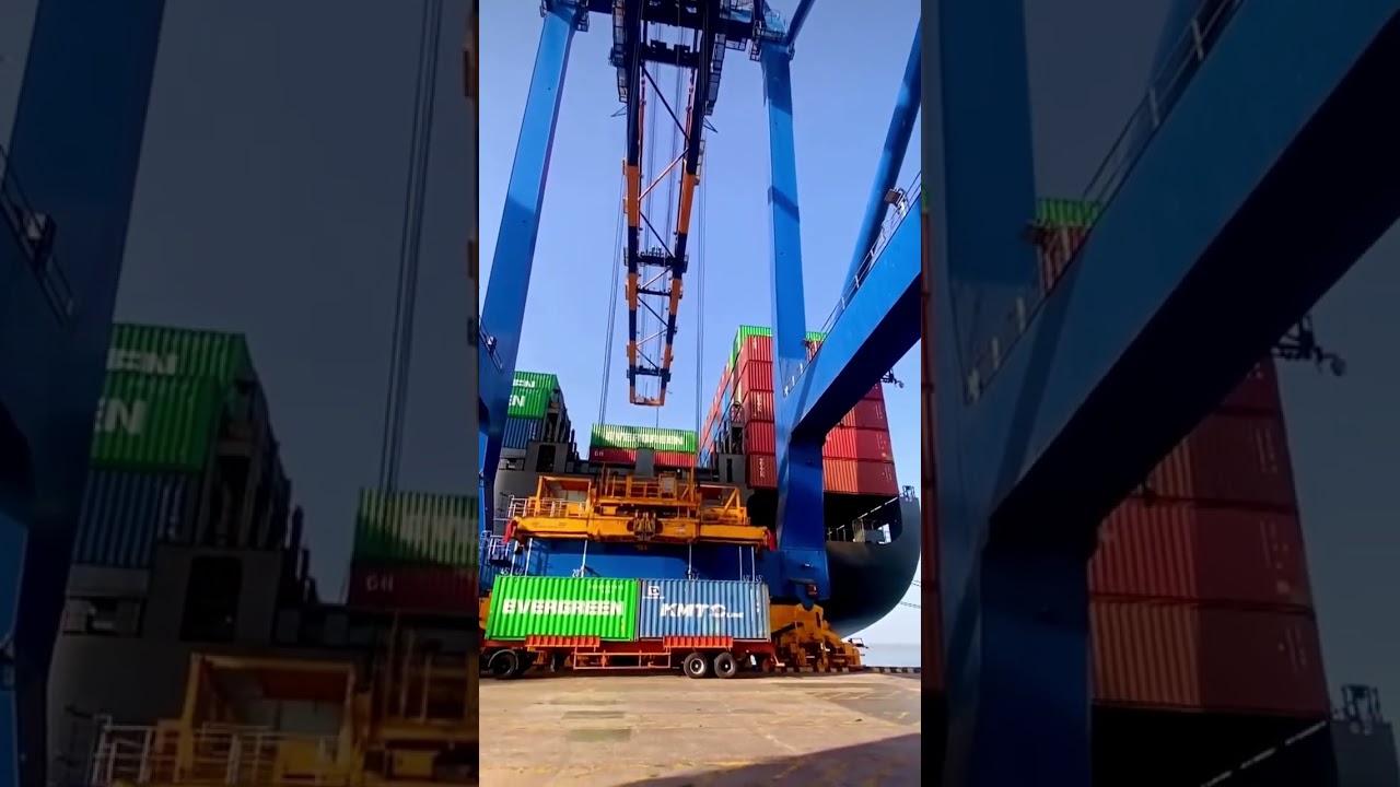 cargo loading unloading view 🚢🥰❤️