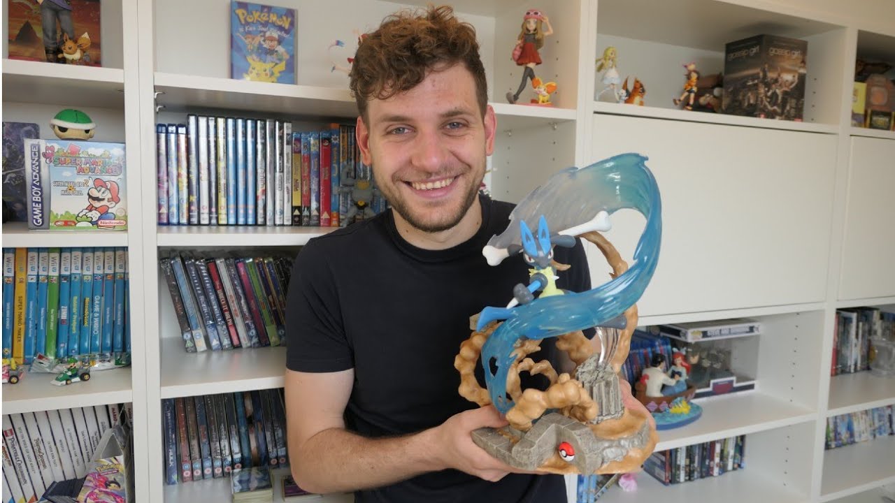 Pokémon : Coffret Premium Figurine Mega Lucario EX - Master Yeti