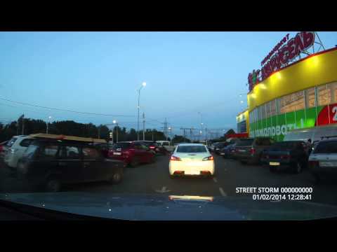 Видеорегистратор Street Storm CVR-A7310 тест днем
