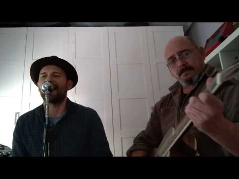 Hobo Beans Blues Duo - Sittin' on top of the world