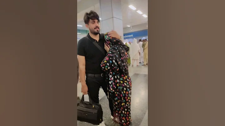 Sad Moments 💔🥺😭 #airport #sad #pardesi #pardeslife #viral #shorts #fatherson #cute #emotional #fyp