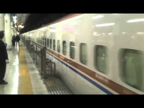 E7系F1編成回送列車上野駅発車　25.12.14