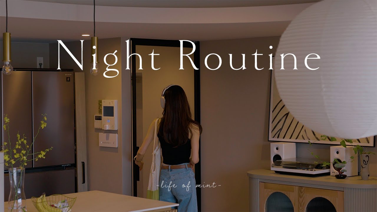 Влог о летней ночи, проведенной в одиночестве. Ночной распорядок дня 30-летнего офисного работника.