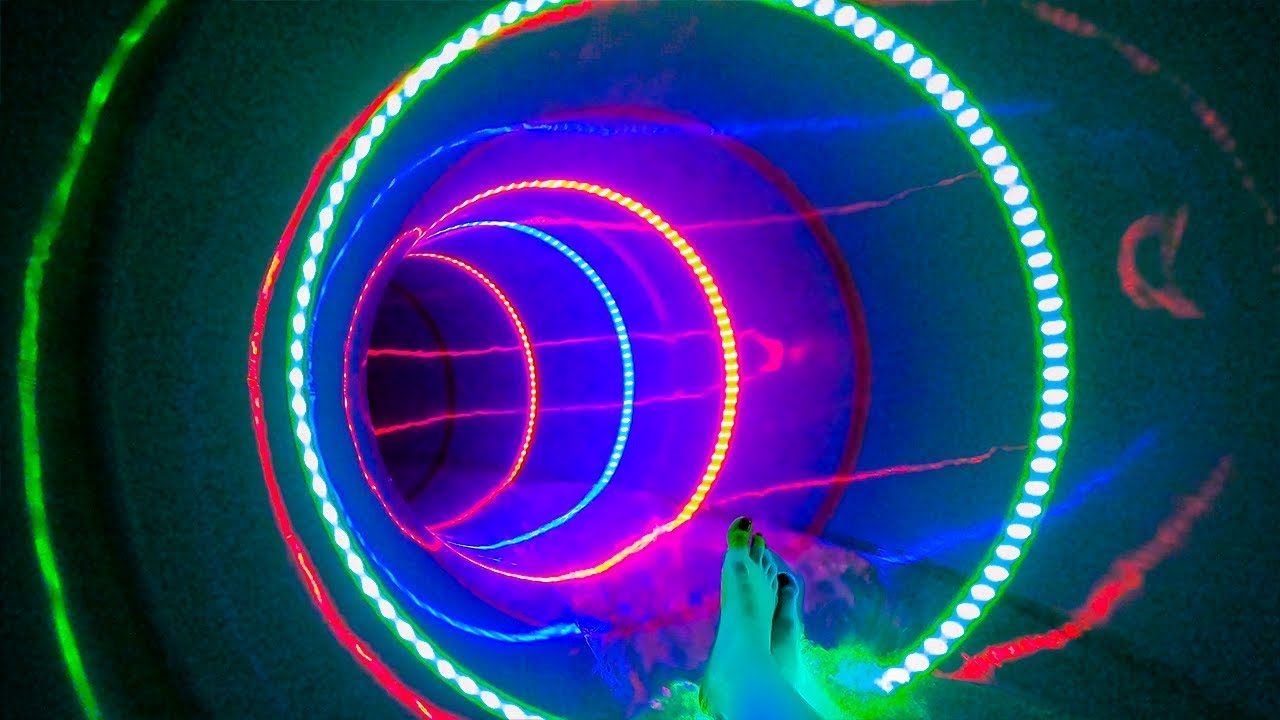 Multi Effect Water Slide at Aquapark Tychy