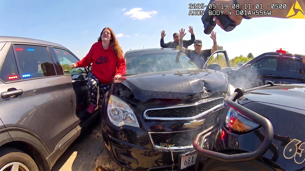 Man Drags His Friends On a 120 MPH Police Chase
