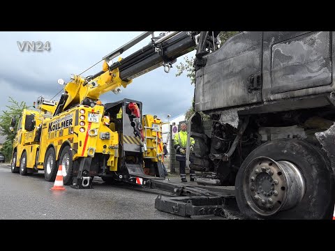 Video: ZIS-21A - Ein LKW Mit Holz- Und Tannenzapfen - Alternative Ansicht