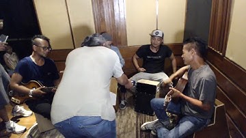 Tony Q Rastafara Live Streaming - Now