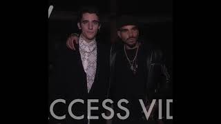 Tamino Amir at a fashion show