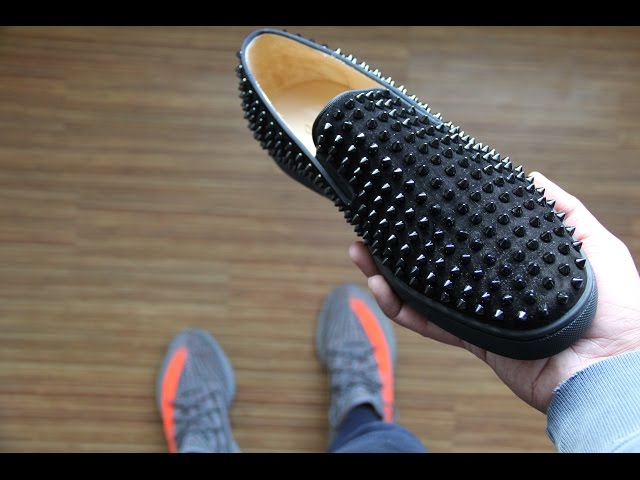 Unboxing Black Suede Roller-Boat Spikes Flat -