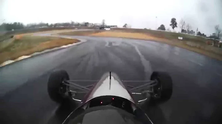 2014 Spring Road Atlanta in the rain