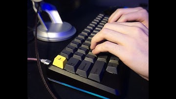 making my first custom mechanical keyboard (Tokyo 60 + Halo Trues)