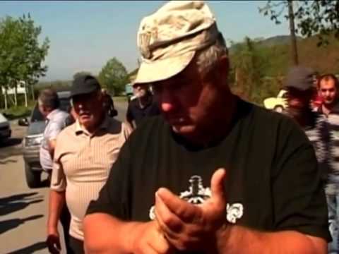 გადაკეტილი გზა ყვარელში   რას აპროტესტებენ მევენახეები