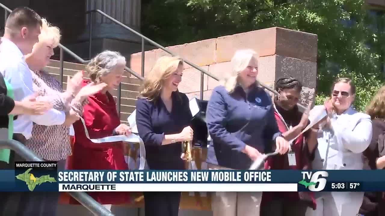 Michigan’s Secretary of State introduces newest mobile office in