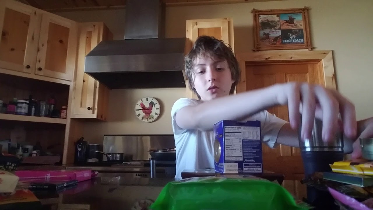 Im trying candy from around the world again part 1 YouTube