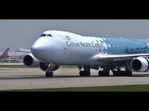 その他 Cathay Pacific Cargo Boeing 747-8F Cathay Pacific sees weaker air cargo peak season this year