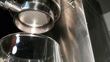 Delonghi Dedica EC685 Bottomless Portafilter #1