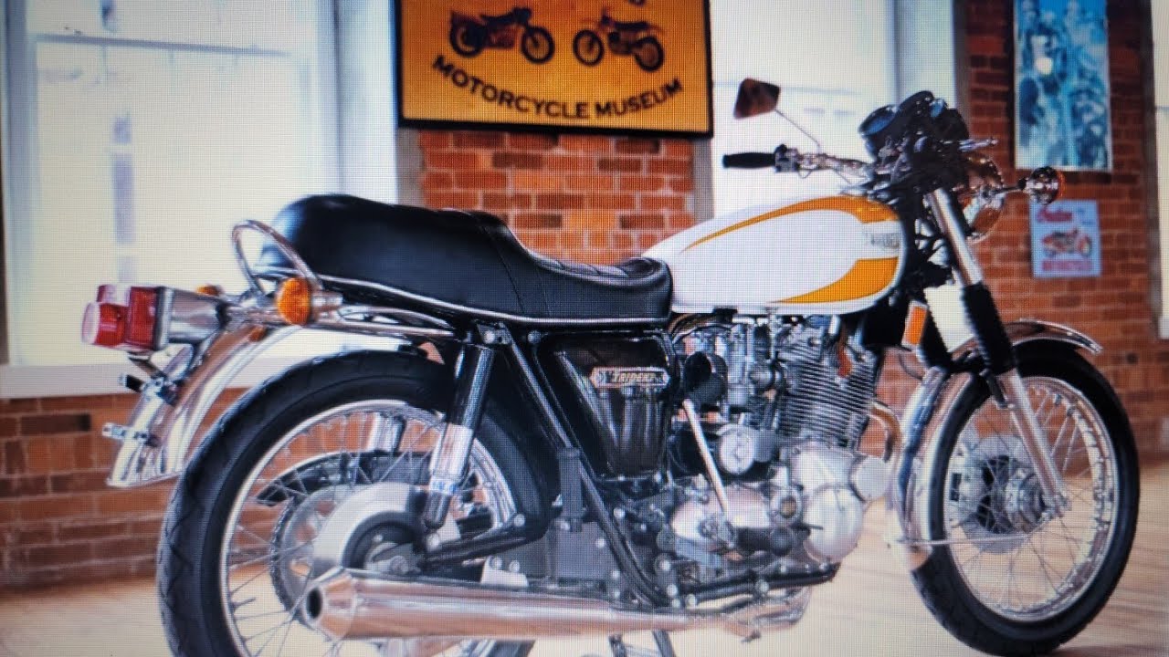 TIME CAPSULE 1975 TRIUMPH TRIDENT 750 - YouTube