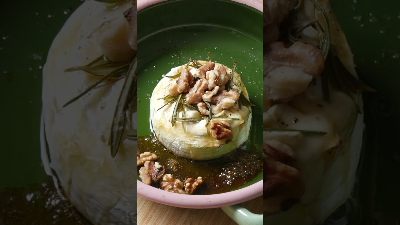 Baked brie and apricot jam Instant Pot Teacher