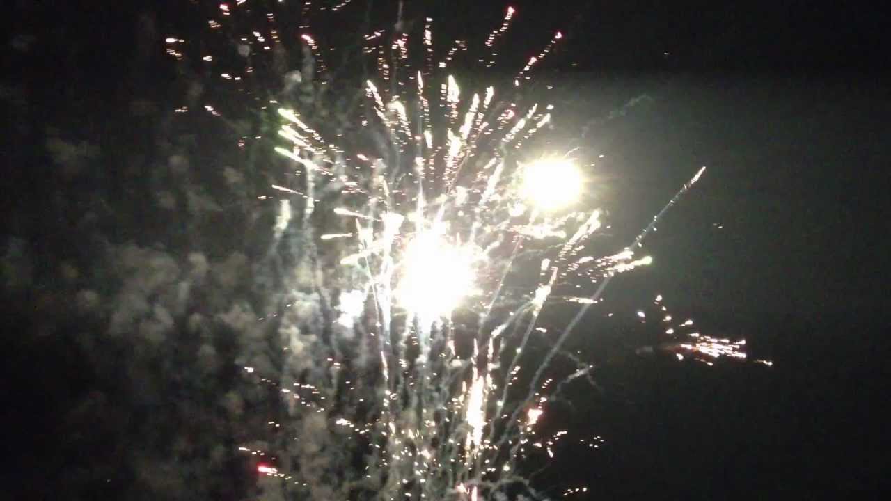 Ballistic 200 Shot Barrage by Epic Fireworks - YouTube