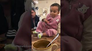 Manvi Ke Khane Ka Style Womeninbloom3