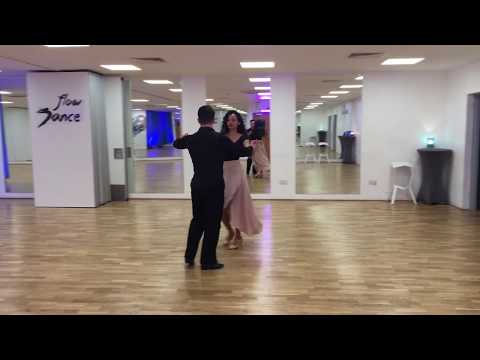How to dance Zig Zag Turn in Foxtrot - Improvers