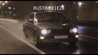 BMW e28 cruising highway 4K