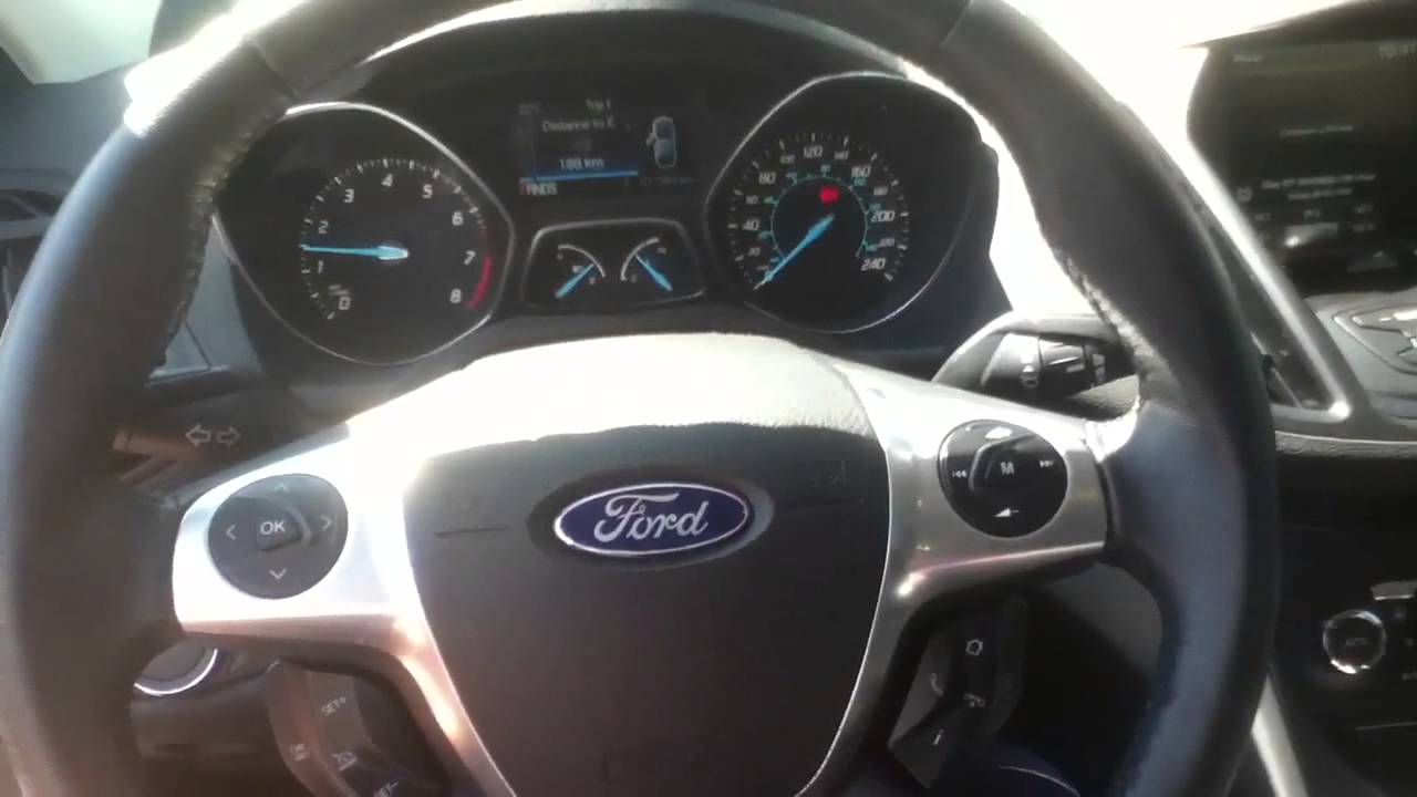 2013 Ford Escape SE 4WD Startup Engine & In Depth Tour - YouTube