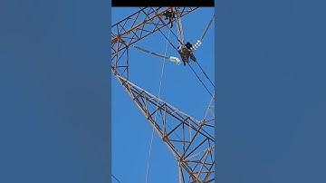 change insulator string  (v)  for 400 k.v