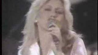 Olivia Newton John - Magic - 1980 chords