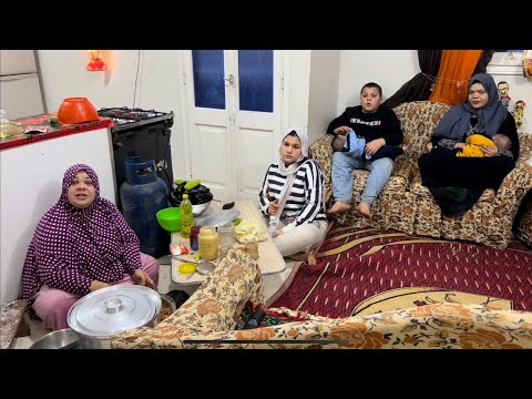 ام جني عملت اكبر عزومه في ومضان وجمعت الحبايب عشان خاطر عيون حبايب قلبي قمت من احلي نومه