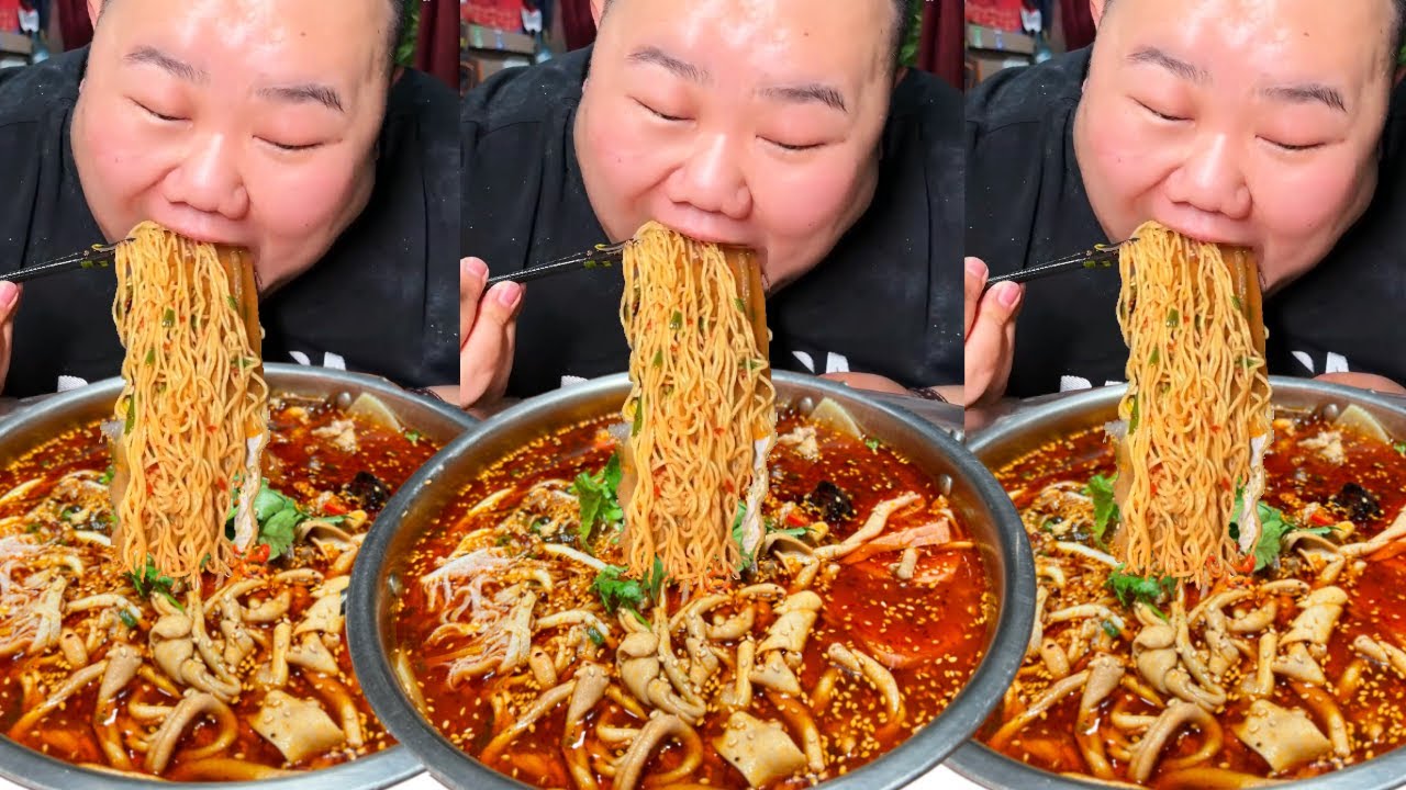 【大胃王挑戰】 挑戰花1300元吃成都冒菜！滿滿一碗加滿肥腸，毛肚包滿醬汁直接當面吃｜Food Challenge【櫻木花胖】