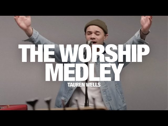 TAUREN WELLS ft. Davies - The Worship Medley: Reckless Love, O Come to the Altar, Great Are You Lord class=