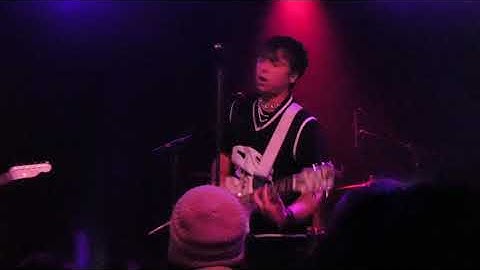 Emblem3 - Lightning in a Bottle - Jammin