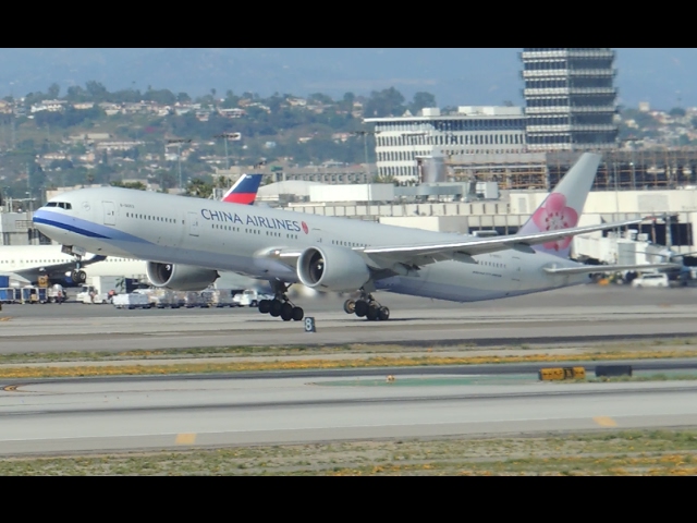 CHINA AIRLINES 777-300ER 中華航空 B-18053 Ph Amazon.com: Phoenix China Airlines for Boeing 777-300ER B