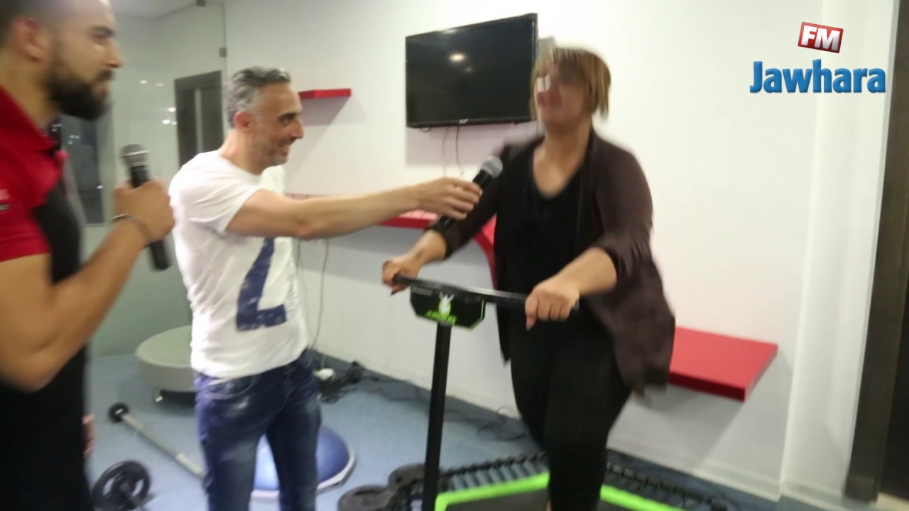 حنان شقراني  بجعة تقفز في  ألف ليلة و ليلة