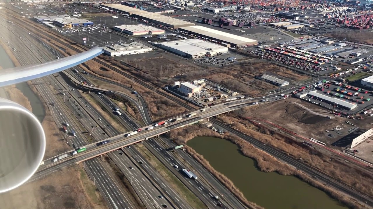 United Airlines 777-300ER Polaris Takeoff from EWR Newark to NRT Tokyo - Awesome GE90s